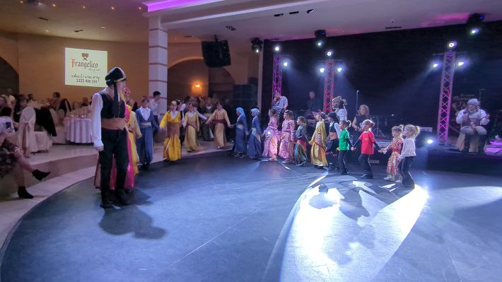 PXL_20251227_201655678